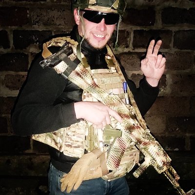 Військовий Військовий