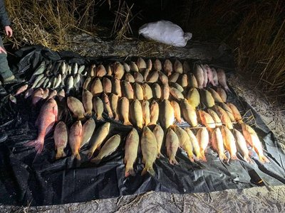 Завдали збитків на понад 450 тисяч гривень: на Одещині затримали чоловіків, які незаконно ловили рибу Завдали збитків на понад 450 тисяч гривень: на Одещині затримали чоловіків, які незаконно ловили рибу