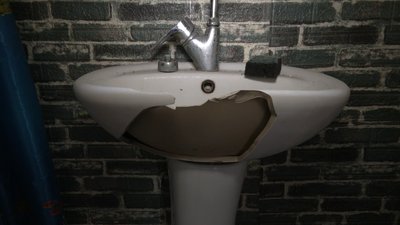 Атака на Новгород-Сіверський: місцеві про атаку по універмагу "Ярославна" 16 березня 2026 Атака на Новгород-Сіверський: місцеві про атаку по універмагу "Ярославна" 16 березня 2026