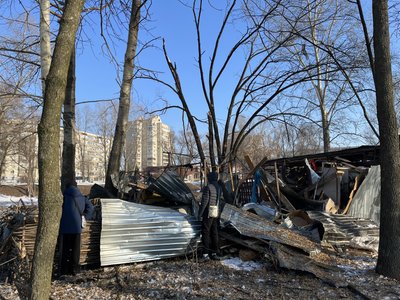 У Сумах два безпілотники вибухнули біля Озера Чеха: що розповіли очевидці У Сумах два безпілотники вибухнули біля Озера Чеха: що розповіли очевидці