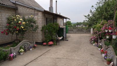 "Якийсь постріл найменший – вже плачуть": як триває евакуація родин з дітьми з прифронтового села на Дніпропетровщині "Якийсь постріл найменший – вже плачуть": як триває евакуація родин з дітьми з прифронтового села на Дніпропетровщині