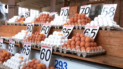 Які ціни на продукти на одеському "Привозі" напередодні Великодня