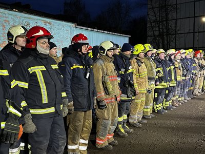 "На кожному поверсі були загиблі": підсумки розбору зруйнованого ракетою будинку у Полтаві "На кожному поверсі були загиблі": підсумки розбору зруйнованого ракетою будинку у Полтаві
