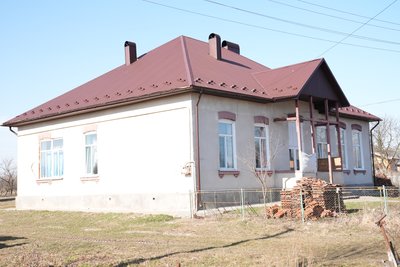 Прихисток, Семаківці Прихисток, Семаківці