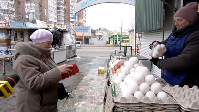 На вінницьких ринках подешевшали яйця: причини та ціни На вінницьких ринках подешевшали яйця: причини та ціни
