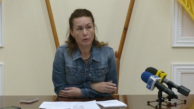 Загибель качок на річці Стрижень у Чернігові : що кажуть екологи та депутати міськради Загибель качок на річці Стрижень у Чернігові : що кажуть екологи та депутати міськради