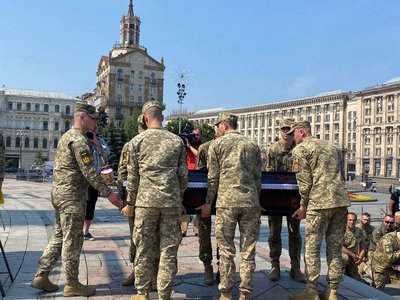 У Києві попрощалися із загиблим на фронті звукорежисером Іваном Шульгою У Києві попрощалися із загиблим на фронті звукорежисером Іваном Шульгою