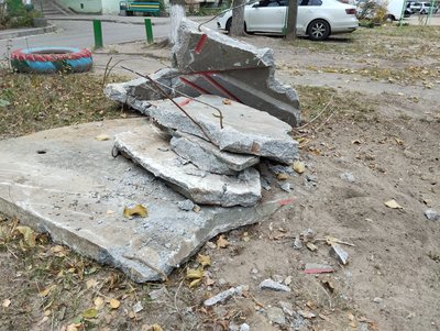 У Полтаві за понад мільйон гривень оновлюють шість дитячих майданчиків