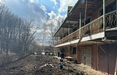 Наслідки обстрілів Донеччини 4 березня. Фото: сайт поліції Донеччини Наслідки обстрілів Донеччини 4 березня. Фото: сайт поліції Донеччини