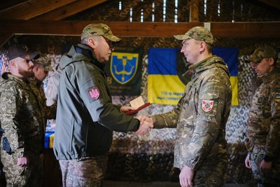Черкаські тероборонівці отримали державні та відомчі нагороди Черкаські тероборонівці отримали державні та відомчі нагороди