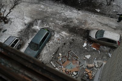 “Було страшно: летіло й гуло”: сум'яни про влучання у двір багатоповерхівки “Було страшно: летіло й гуло”: сум'яни про влучання у двір багатоповерхівки