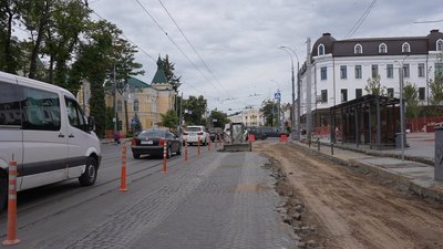 До 1 вересня на Соборній частково перекрили рух: що ремонтують До 1 вересня на Соборній частково перекрили рух: що ремонтують