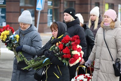 На щиті: в місті на Черкащині попрощалися із захисником На щиті: в місті на Черкащині попрощалися із захисником