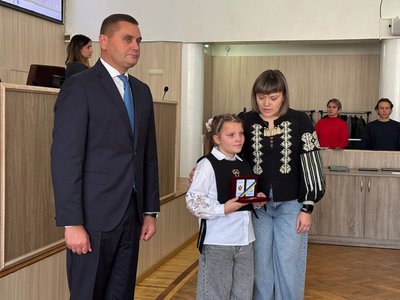 Сімох загиблих захисників відзначили нагородами «Захисник України – Герой Черкас» Сімох загиблих захисників відзначили нагородами «Захисник України – Герой Черкас»