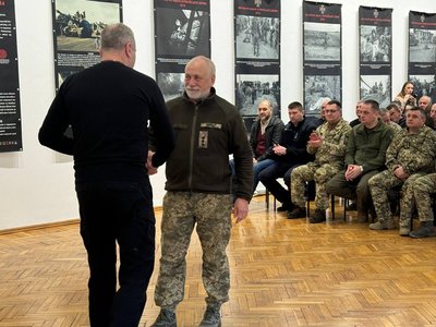 "Вони залишаються силою будь-якого підрозділу": у Черкасах вшанували добровольців