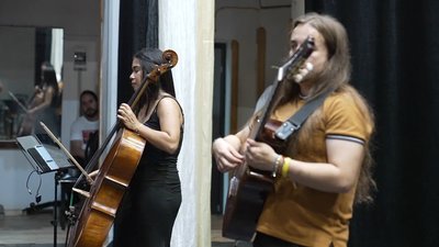 Гурт "Los Iankovers" у Чернівцях: говоримо про українську музику та ідентичність Гурт "Los Iankovers" у Чернівцях: говоримо про українську музику та ідентичність