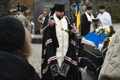 В Ужгороді попрощалися із полеглим захисником Дмитром Даньком