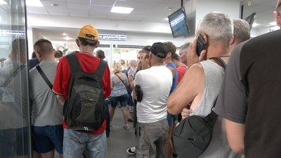 У черкаському ЦНАПі черги на оновлення даних займають із шостої години ранку У черкаському ЦНАПі черги на оновлення даних займають із шостої години ранку