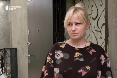 Переселенцям — будинок, самі живуть в гаражі: подружжя з Одеси допомагає людям, які виїхали з окупації Переселенцям — будинок, самі живуть в гаражі: подружжя з Одеси допомагає людям, які виїхали з окупації