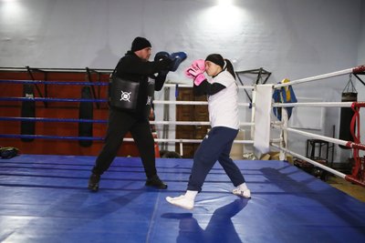 "Бокс потребує характеру". Історія спортсменки, яка представляє Херсонщину на міжнародних змаганнях "Бокс потребує характеру". Історія спортсменки, яка представляє Херсонщину на міжнародних змаганнях