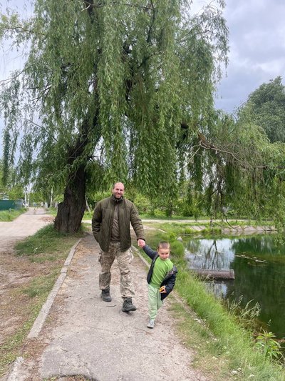 "Чому тато не вдома": черкащанка, яка втратила чоловіка на війні, написала книгу для дітей "Чому тато не вдома": черкащанка, яка втратила чоловіка на війні, написала книгу для дітей