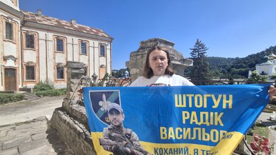 наталія штогун, акція підтримки, автопробіг, кременець, військовополонені наталія штогун, акція підтримки, автопробіг, кременець, військовополонені
