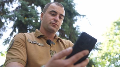 "Маємо право бути незалежними": історія Руслана — бійця 1-го Кодацького полку НГУ з Дніпропетровщини "Маємо право бути незалежними": історія Руслана — бійця 1-го Кодацького полку НГУ з Дніпропетровщини