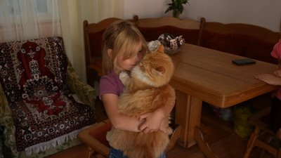Анастасія Подужайло, донечка Саша, кіт, Івано-Франківщина Анастасія Подужайло, донечка Саша, кіт, Івано-Франківщина