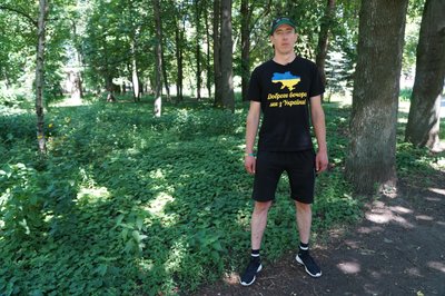 "Треба допомагати хлопцям на передовій": історії двох добровольців з Дніпра