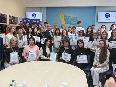 Херсонщина, освіта, вчителі, Новокаховський ліцей №3, Оксана Маркова Херсонщина, освіта, вчителі, Новокаховський ліцей №3, Оксана Маркова