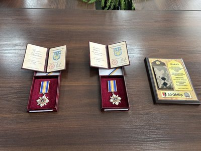 Нагороди сім’ям загиблих військових Нагороди сім’ям загиблих військових