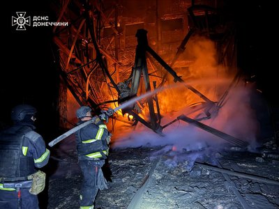 Влучили у шахту: вночі РФ обстріляла Селидове Влучили у шахту: вночі РФ обстріляла Селидове
