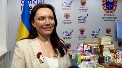 Передали книжки, українсько-угорська школі в Будапешті, освіта, Тернопільщина, січень 2025
