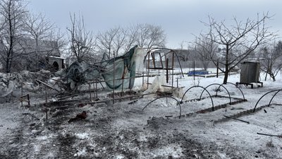 Наслідки влучання російського дрона у Чугуєві Наслідки влучання російського дрона у Чугуєві