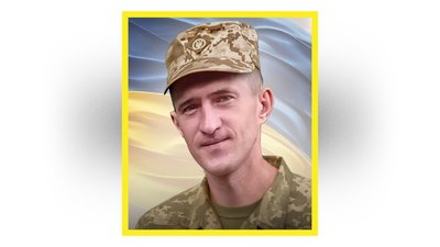 На Чернігівщині попрощалися з двома захисниками: Юрієм Шестаковим та Олександром Ситенком На Чернігівщині попрощалися з двома захисниками: Юрієм Шестаковим та Олександром Ситенком