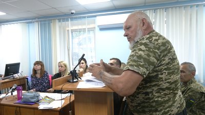 У Чернігові ветеран хоче оскаржити постанову патрульних та вимагає стягнути 1 млн грн моральної шкоди У Чернігові ветеран хоче оскаржити постанову патрульних та вимагає стягнути 1 млн грн моральної шкоди