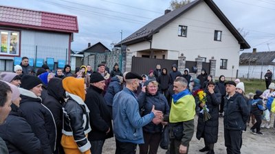 повернувся з полону немовичі повернувся з полону немовичі