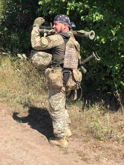 Андрій Завацький, спорядження