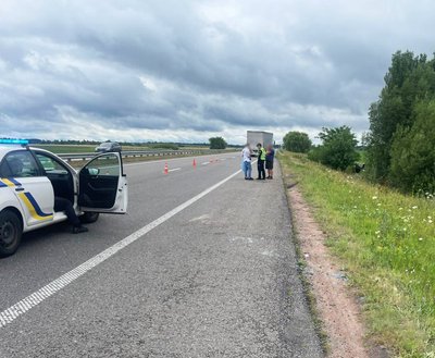 Смертельна аварія на Житомирщині: поліція проводить розслідування Смертельна аварія на Житомирщині: поліція проводить розслідування