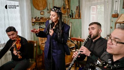 Голос киримли на «Фабричній, 12» — Джамала у новому випуску проєкту на Суспільне Чернігів Голос киримли на «Фабричній, 12» — Джамала у новому випуску проєкту на Суспільне Чернігів