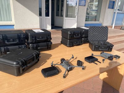 Коростенська громада Житомирщини передала військовим 10 дронів Коростенська громада Житомирщини передала військовим 10 дронів