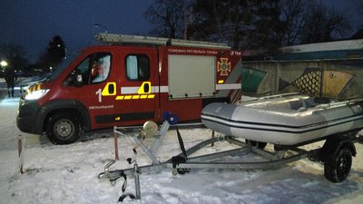 "Це як чашка кави зранку": як хмельничани купаються на Водохреще