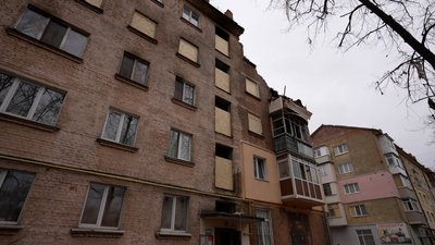 "Було все — і стала безхатьком": історія чернігівки, квартиру якої знищив російський безпілотник "Було все — і стала безхатьком": історія чернігівки, квартиру якої знищив російський безпілотник