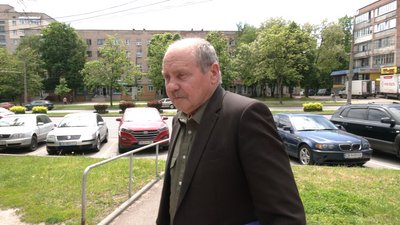 65-річний чернігівець Володимир Бобок, який хотів вступити до лав 3-ї окремої штурмової бригади 65-річний чернігівець Володимир Бобок, який хотів вступити до лав 3-ї окремої штурмової бригади