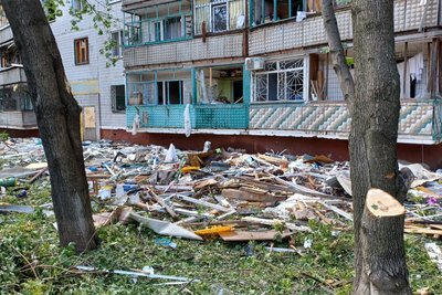 Як жителі будинку у Краматорську пережили удар ФАБ-250 вранці 22 липня Як жителі будинку у Краматорську пережили удар ФАБ-250 вранці 22 липня