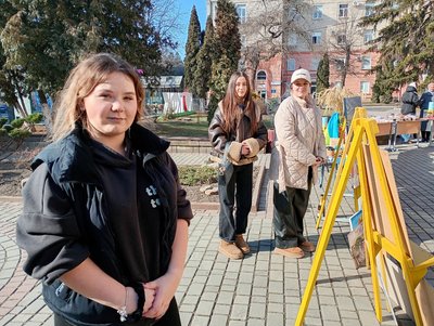 благодійний яромарок, збір на зсу, тернопіль, кооперативний коледж благодійний яромарок, збір на зсу, тернопіль, кооперативний коледж