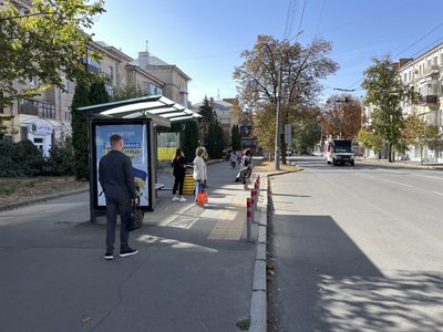 У Полтаві облаштують деякі зупинки з урахуванням вимог доступності У Полтаві облаштують деякі зупинки з урахуванням вимог доступності