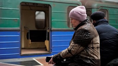 Харків після зупинки електротранспорту від обстрілу 31 жовтня: фоторепортаж Харків після зупинки електротранспорту від обстрілу 31 жовтня: фоторепортаж