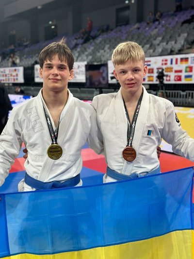Херсонець Богдан Аніканов виборов третє місце на чемпіонаті Європи з джиу-джитсу JJF Херсонець Богдан Аніканов виборов третє місце на чемпіонаті Європи з джиу-джитсу JJF