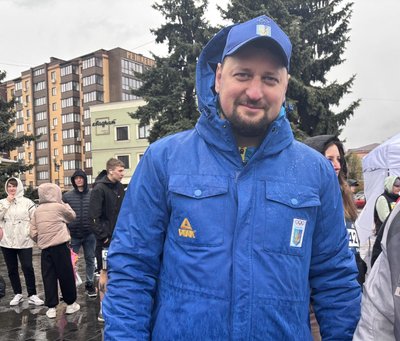 Під дощем, але з настроєм: у Бердичеві провели масовий забіг